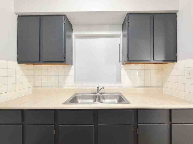 1438 San Juan Ct - Photo 7 of 43