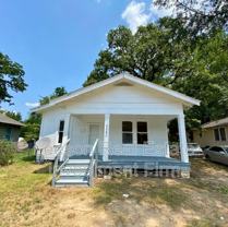 2540 Dupont St - Photo 1 of 1