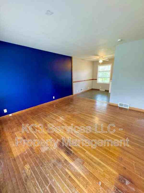 200 Nw 22nd St - Photo 2 of 28