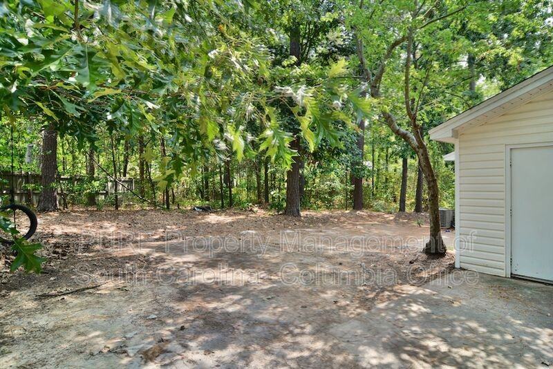 121 Manor Wood Court #A - Photo 4 of 25