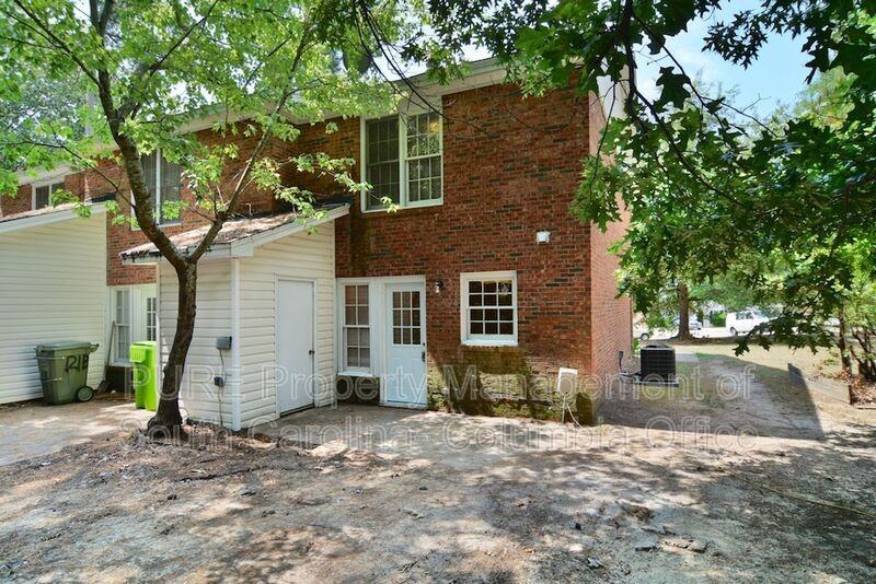 121 Manor Wood Court #A - Photo 7 of 25