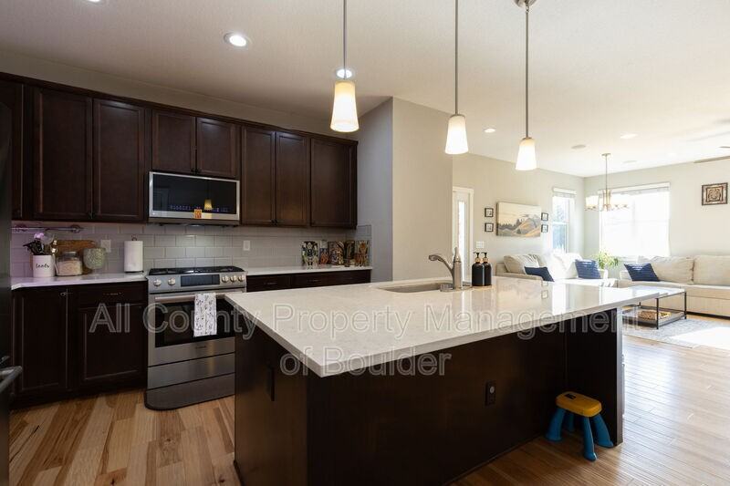 711 Grandview Mdws Dr - Photo 7 of 25