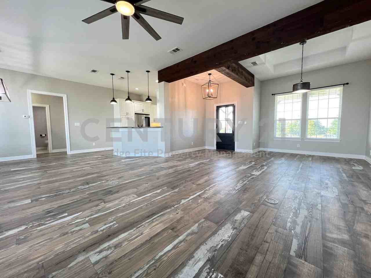 2060 Melton Rd - Photo 2 of 11