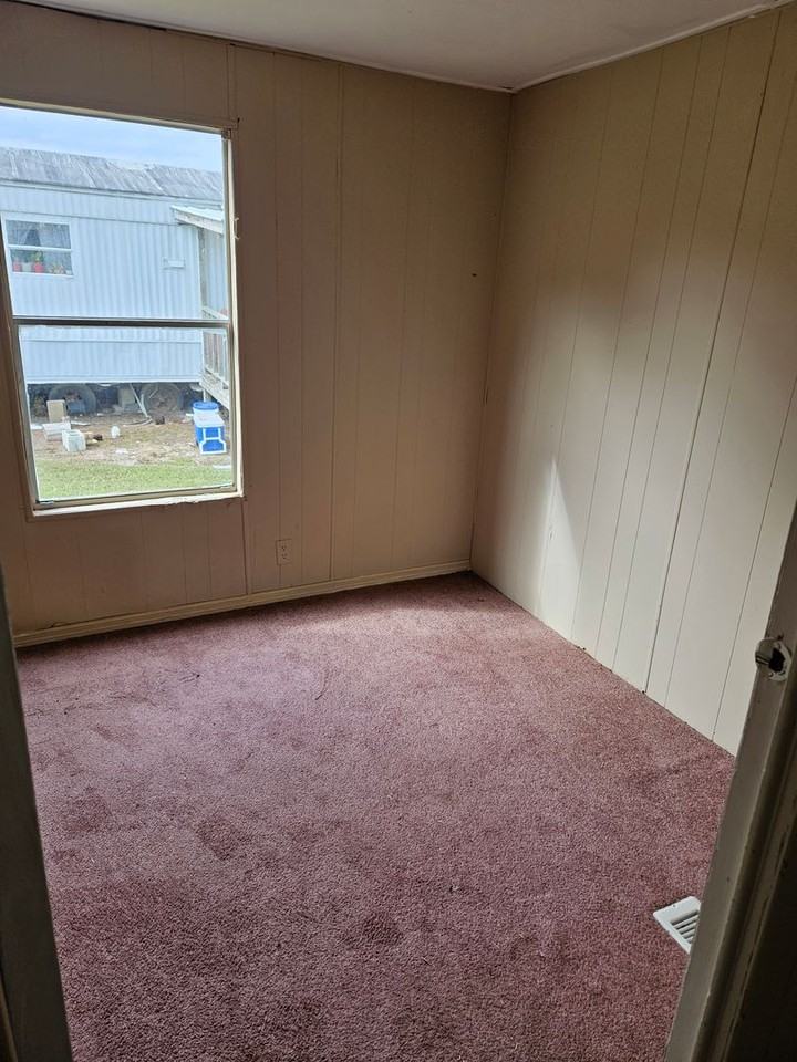 10620 Magnolia Rd #1 - Photo 7 of 9