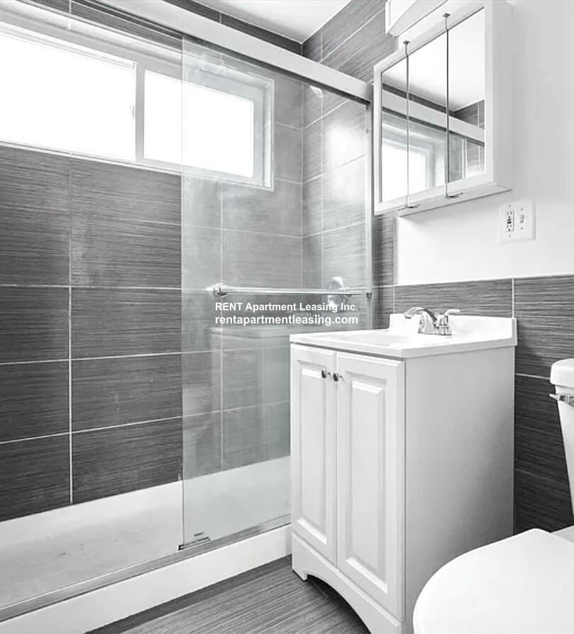 North California Avenue #GN - Photo 3 of 4