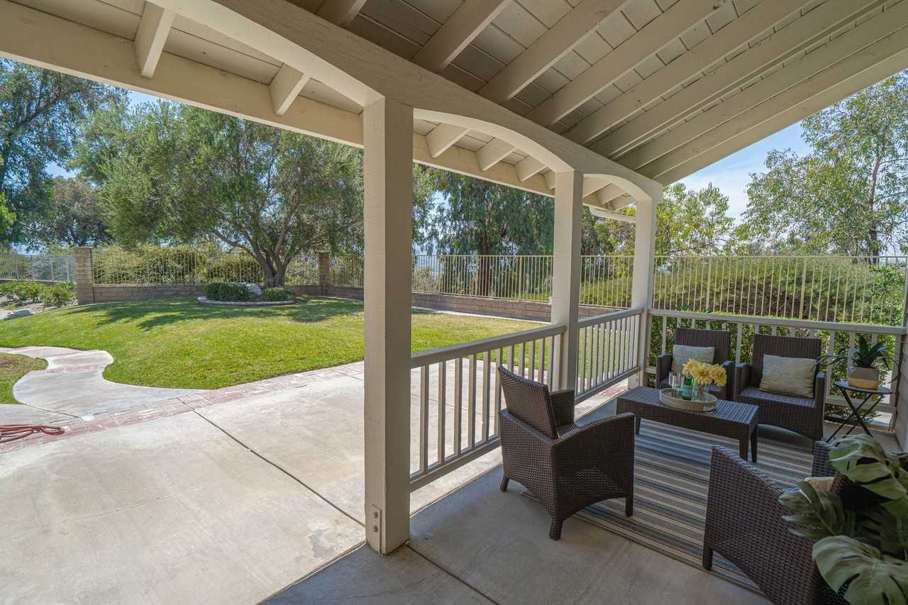 23525 Millston Ct - Photo 2 of 43