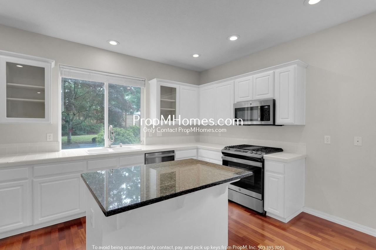 12025 Sw Winterhawk Ln - Photo 6 of 28