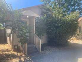 3486 Lakeshore Blvd - Photo 1 of 1