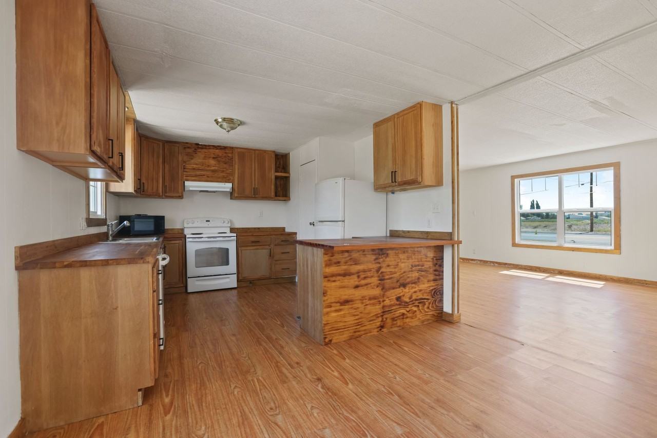 12 N 2162 W - Photo 7 of 31