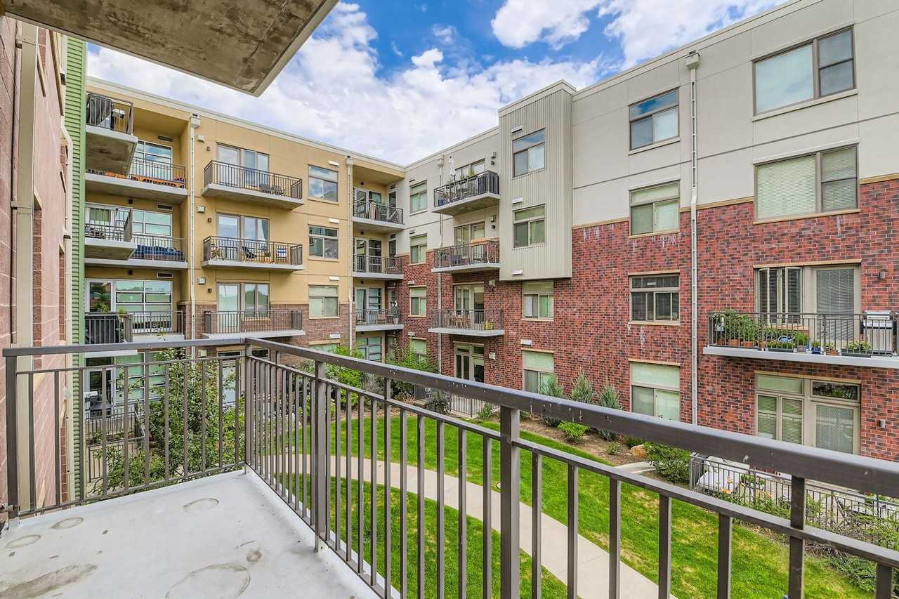 3301 Arapahoe Ave #221 - Photo 4 of 34