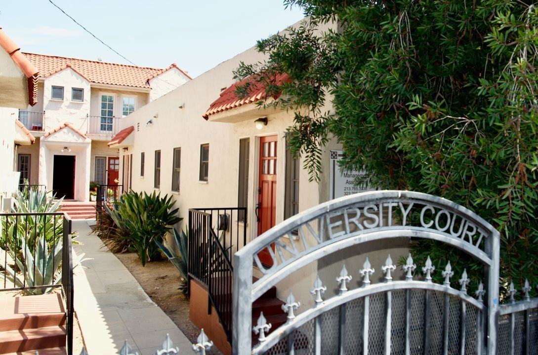 University Court - Photo 7 of 7