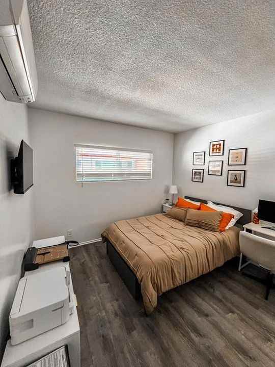 The Sequoia - Photo 6 of 14