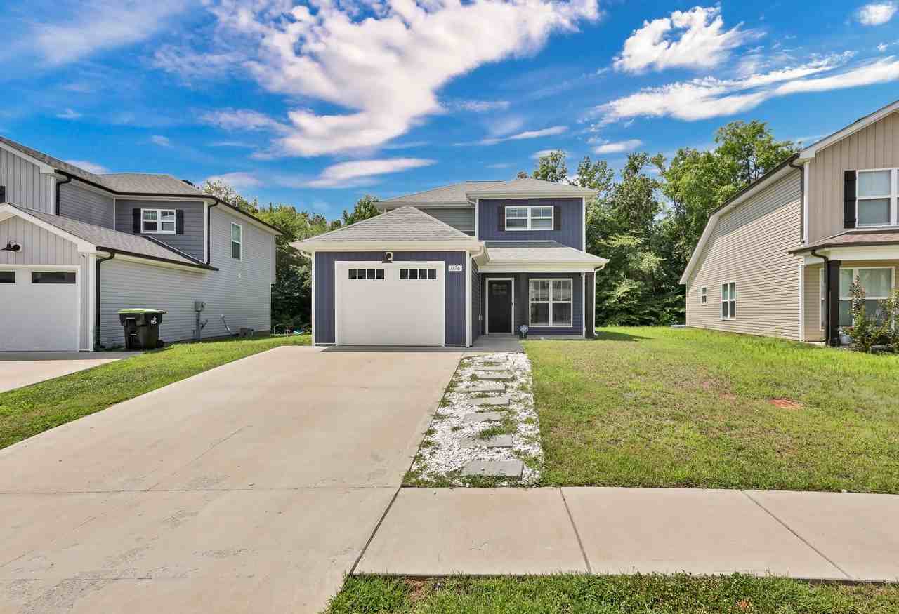 1196 Cottonwood Dr - Photo 2 of 33
