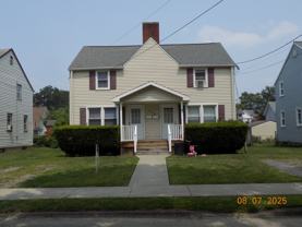 458 Frank St - Photo 1 of 1