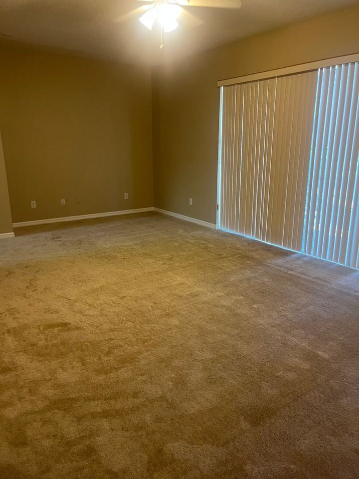 2007 Beardsley Dr - Photo 3 of 19