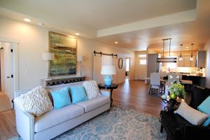 featured image of 1712 1712/1714 Danny Boy Ln.