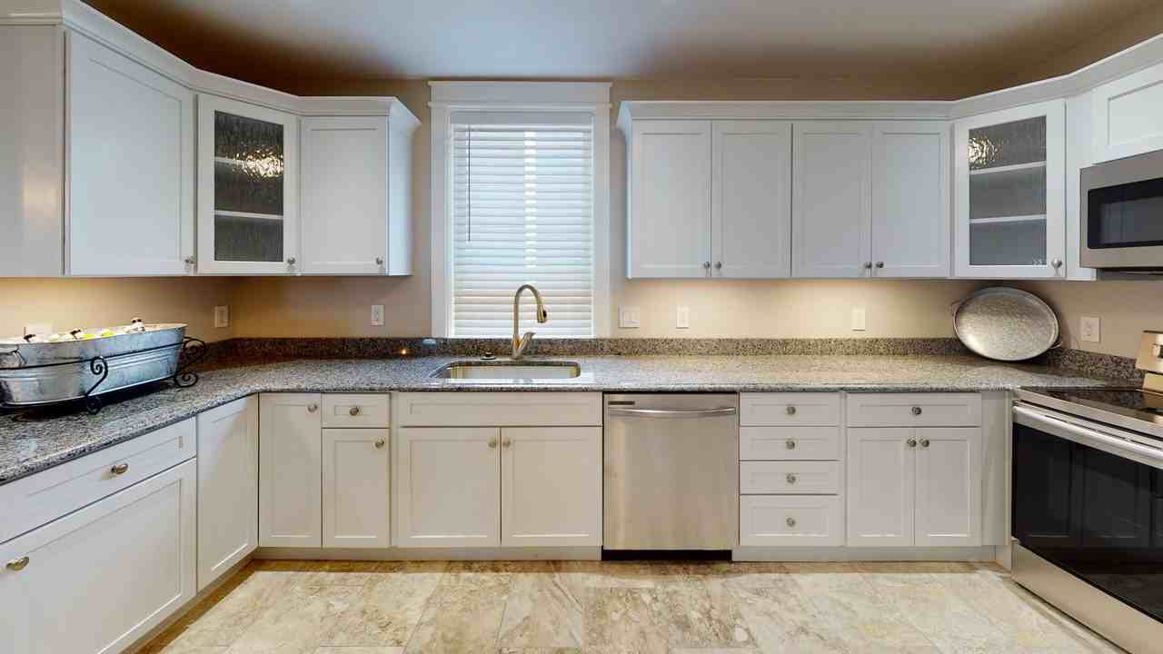 203 16th St - Photo 5 of 21