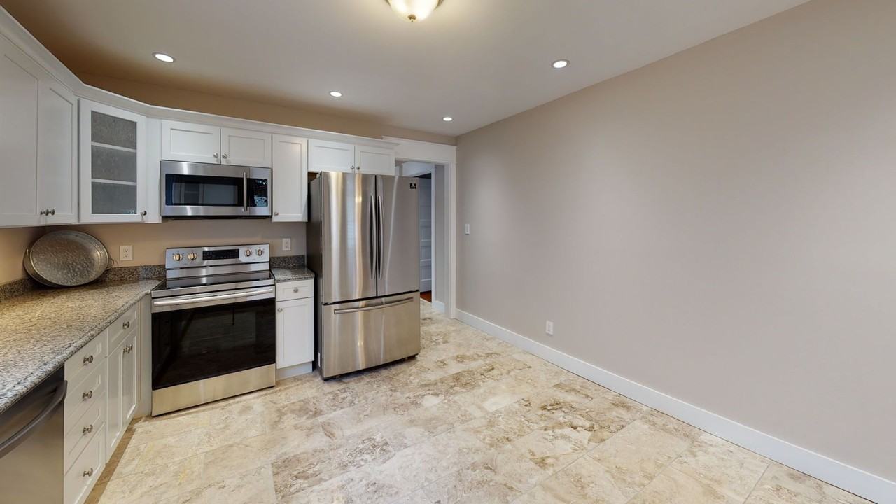 203 16th St - Photo 7 of 21