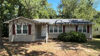 405 Sunrise Ave - Photo 1 of 1
