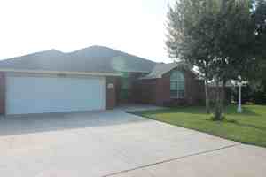 featured image of 1705 Tiffani Ln