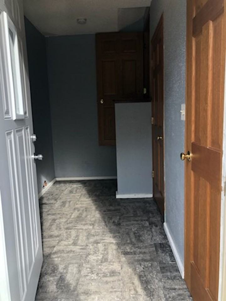 107 Fletcher Dr - Photo 2 of 13