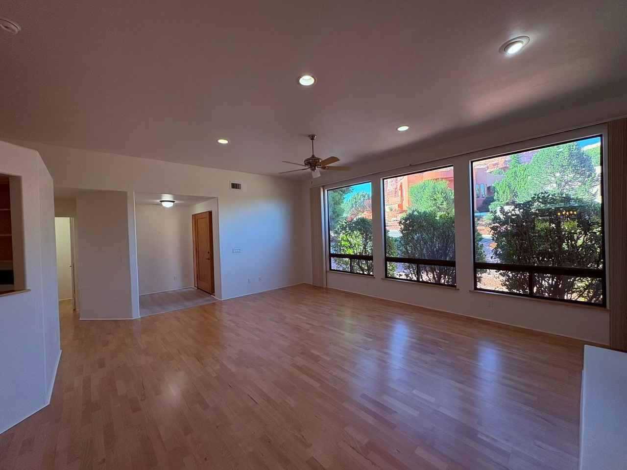 85 Alta Vista Dr - Photo 4 of 23