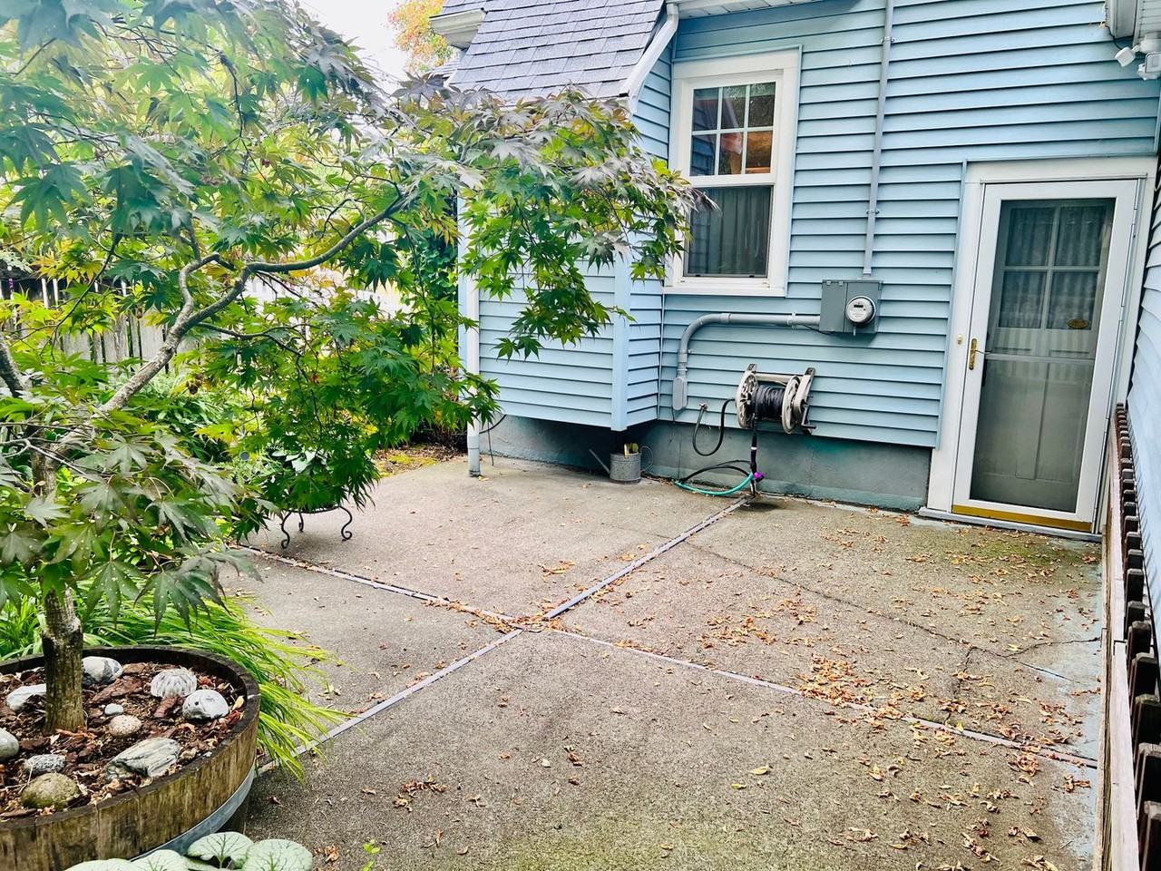 1636 Sw Carson St - Photo 2 of 20