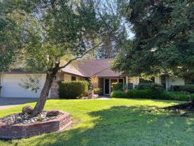 1386 Cloverdale Cir - Photo 1 of 1