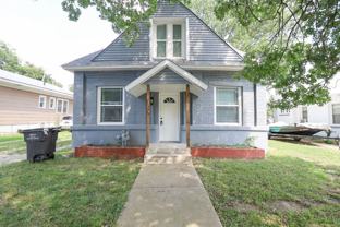 1332 S Keeler Ave - Photo 1 of 1