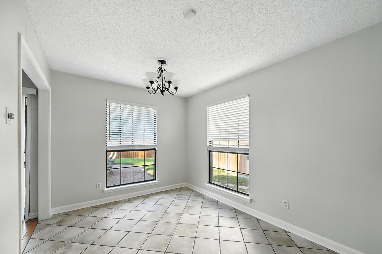 4520 Eldorado Dr - Photo 5 of 18