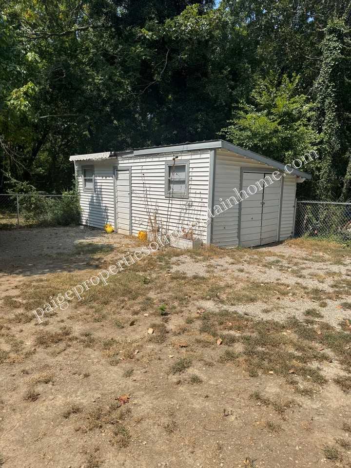 4817 Highway 5 S - Photo 3 of 29