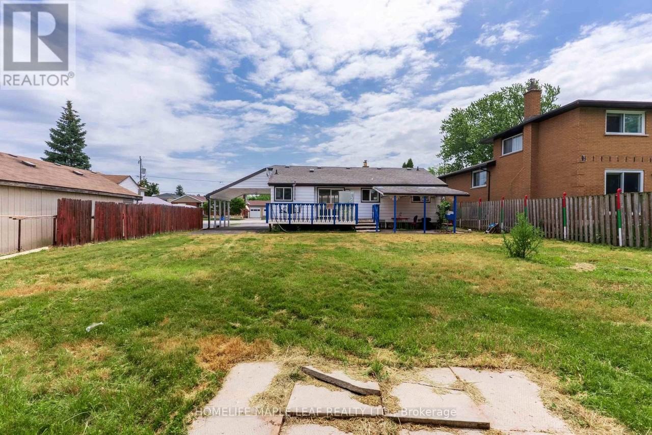 93 Corman Avenue - Photo 2 of 51