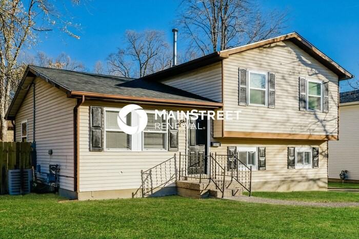 1419 Knight Rd - Photo 3 of 18