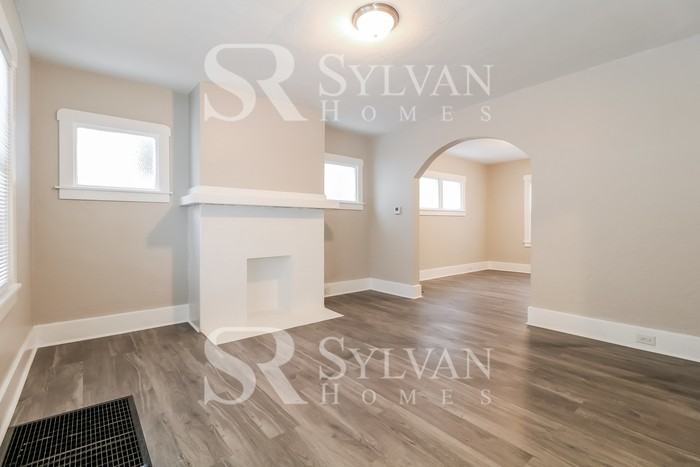 2303 Palm Beach Ave - Photo 2 of 14