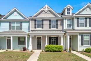 407 Stoneleigh Ln - Photo 1 of 1