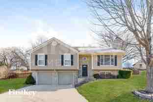 7928 Nw 74th Ct - Photo 1 of 1