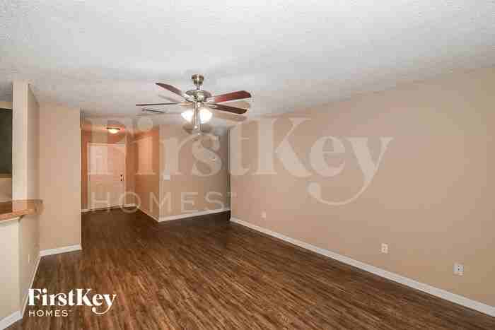 15166 Se 25th Ave - Photo 2 of 15