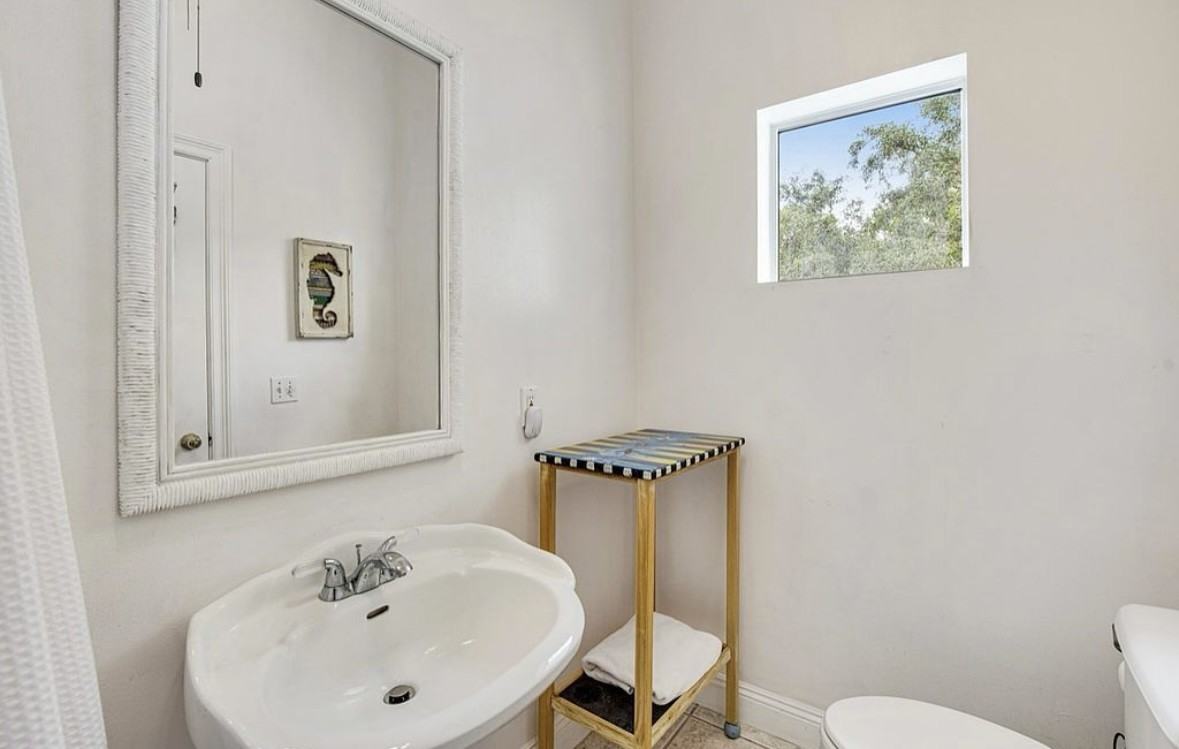 84 Sunfish St - Photo 2 of 7