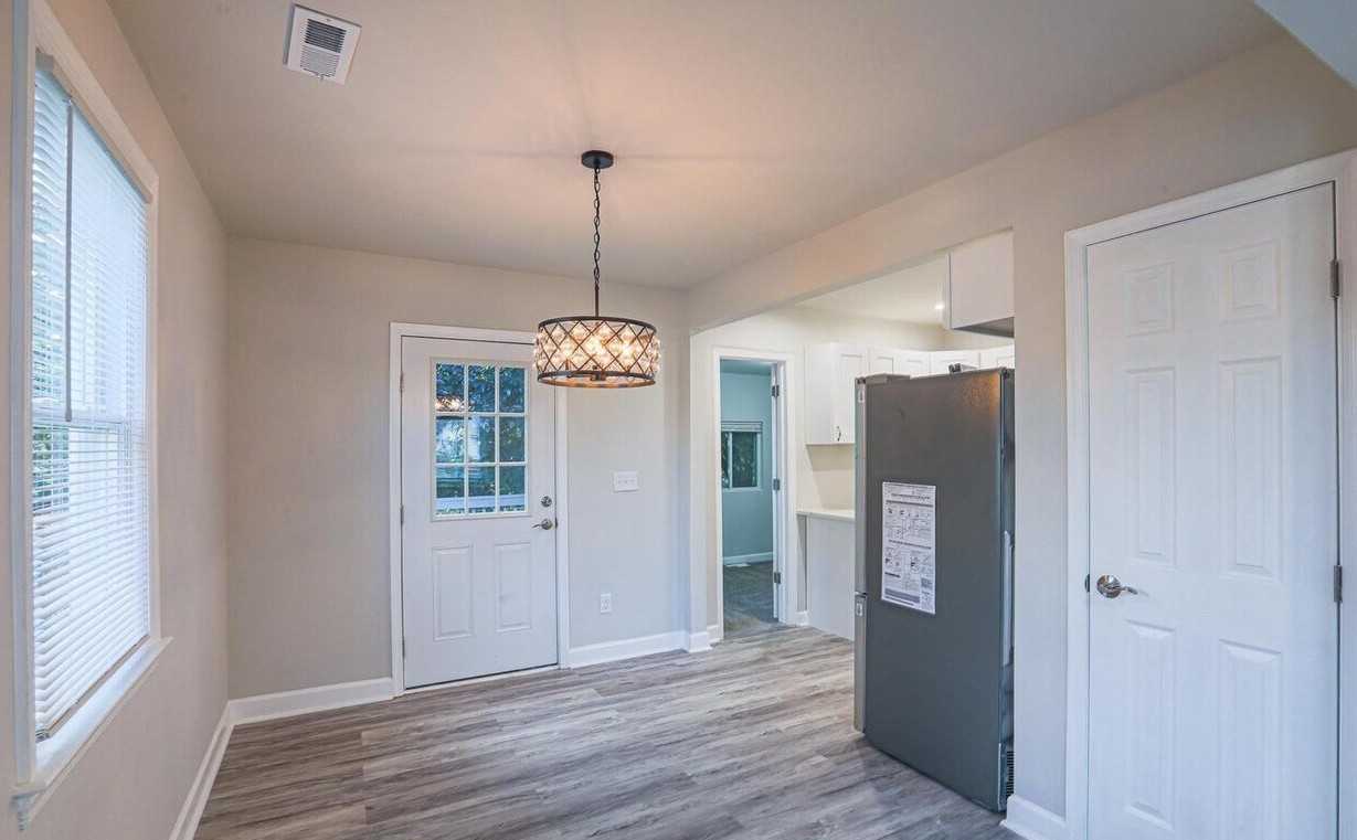 5929 Montgomery St #NA - Photo 3 of 5