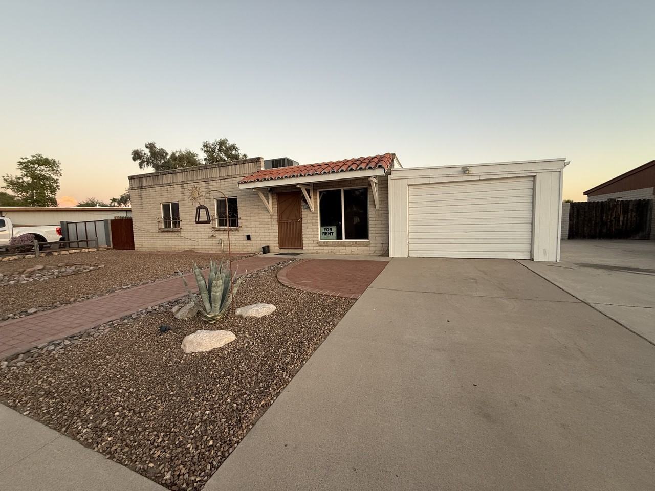 2855 W Calle Ocio #NA - Photo 3 of 15