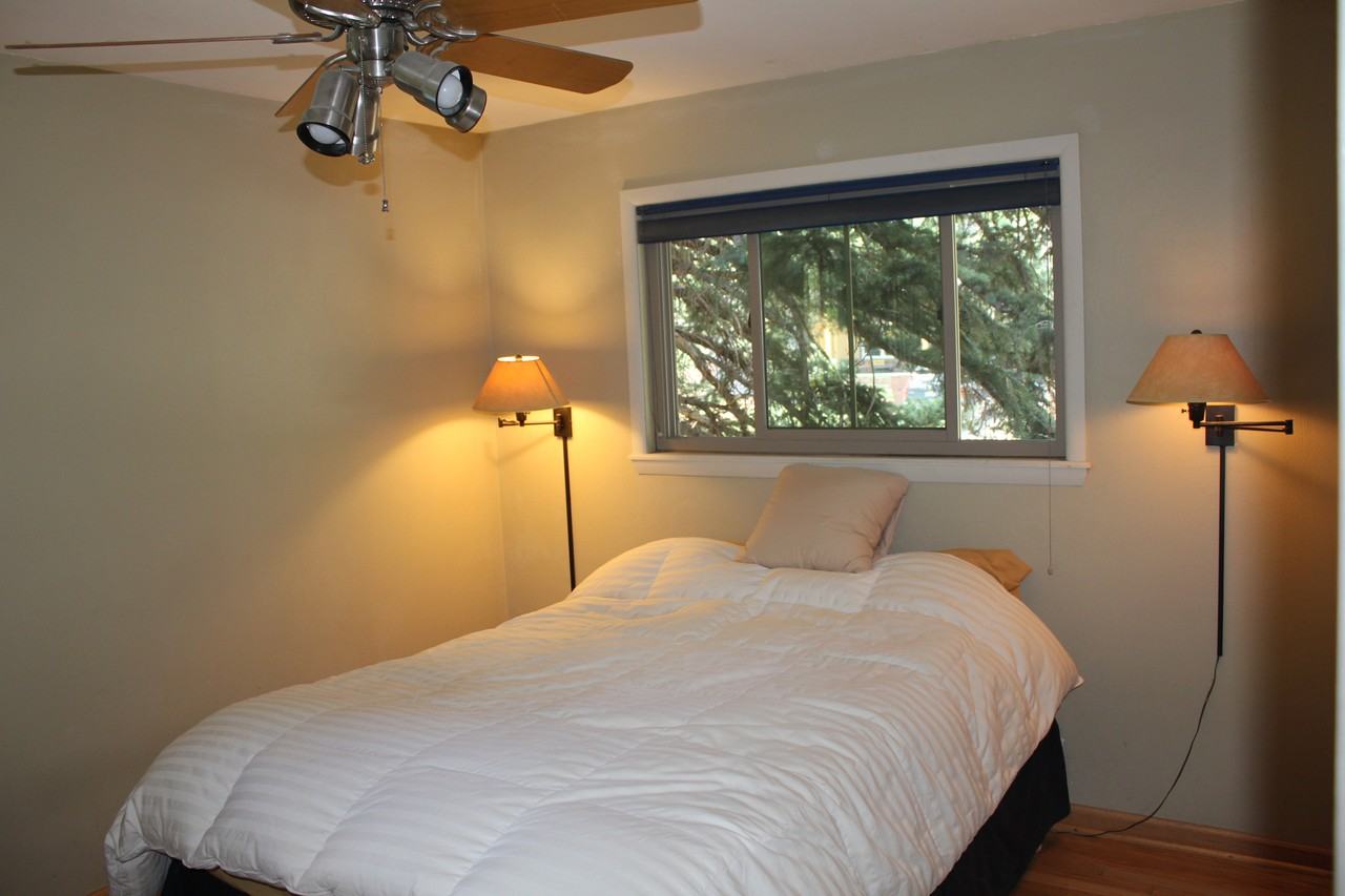 2995 Carnegie Dr #NA - Photo 5 of 9