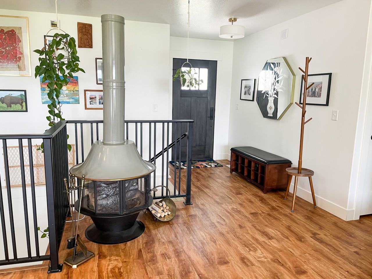 704 S 700 E #NA - Photo 2 of 17