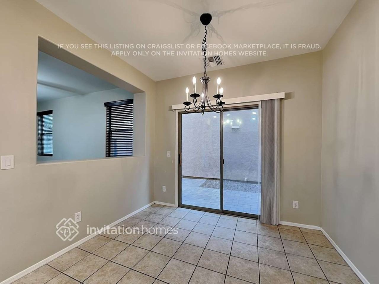 3926 S Napa Ln - Photo 4 of 9