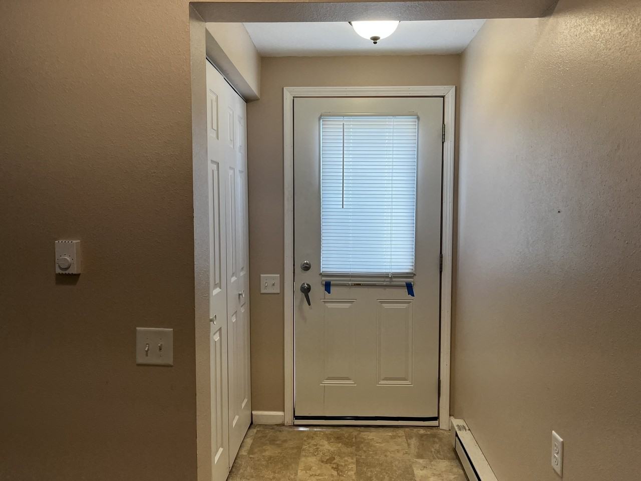 Elm Drive - Loyal - Photo 7 of 11