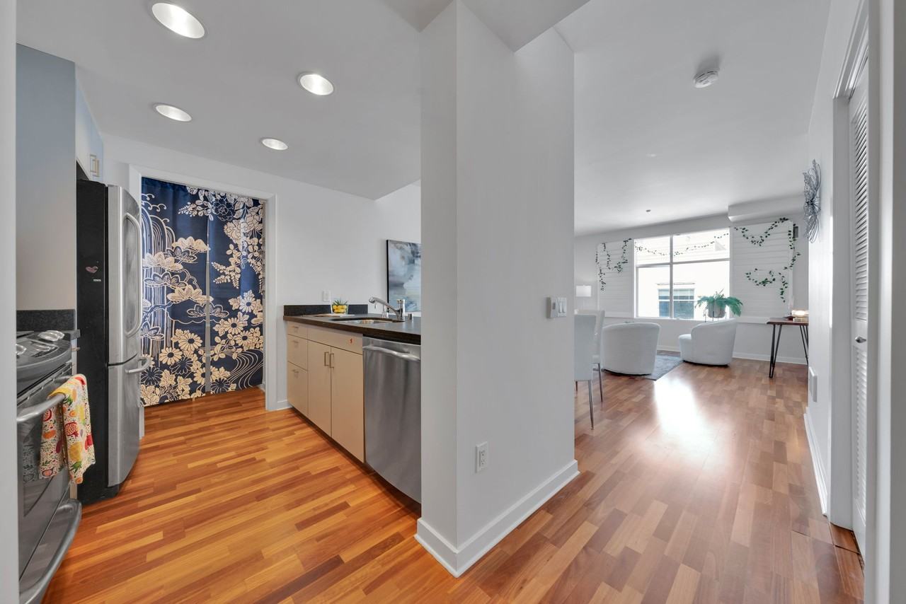 451 Kansas Street #518 - Photo 3 of 40