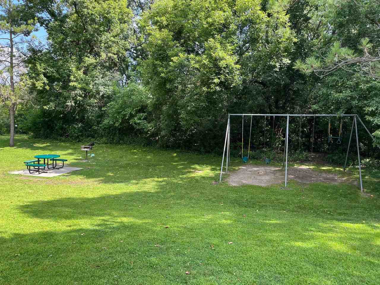 CEDAR RIDGE APARTMENT HOMES - Photo 7 of 50