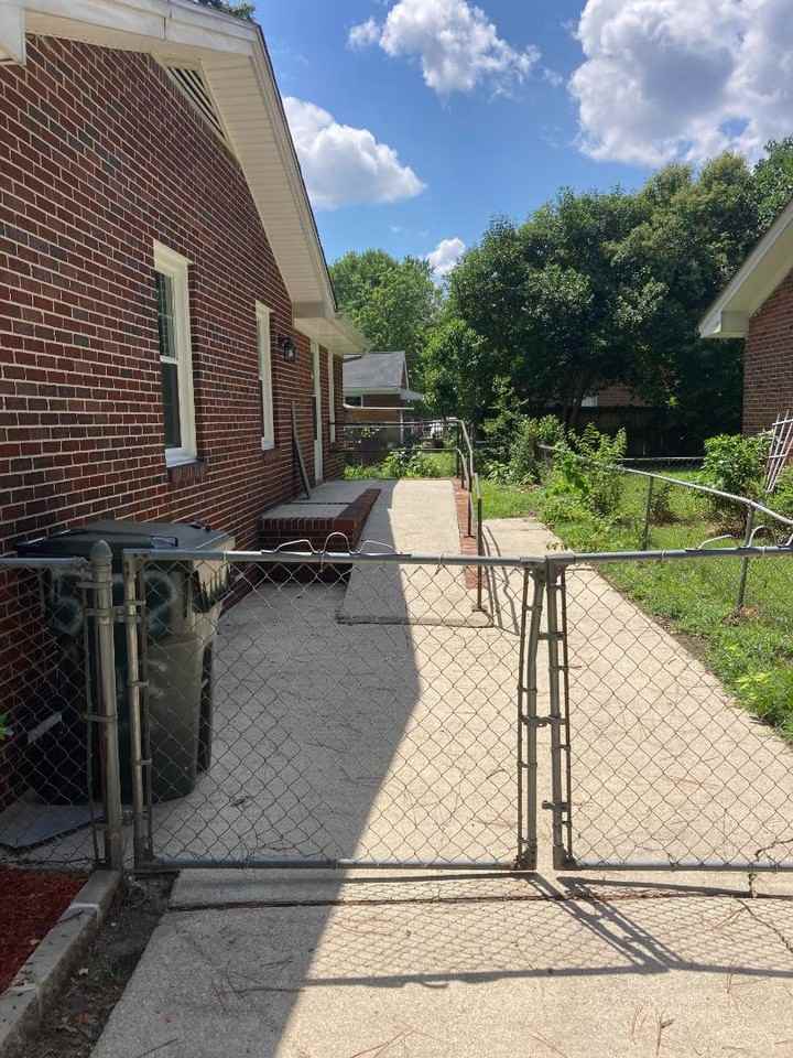 522 New Bern St Se - Photo 3 of 11