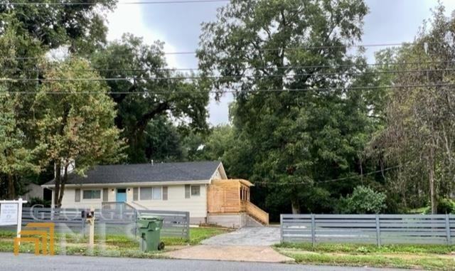 1263 Oakland Dr Sw - Photo 4 of 11