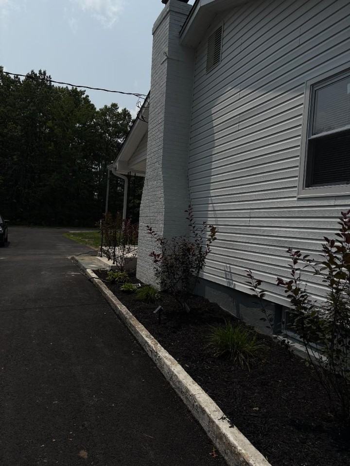 23 Center Ave, Chesilhurst NJ 08009 - Photo 3 of 11