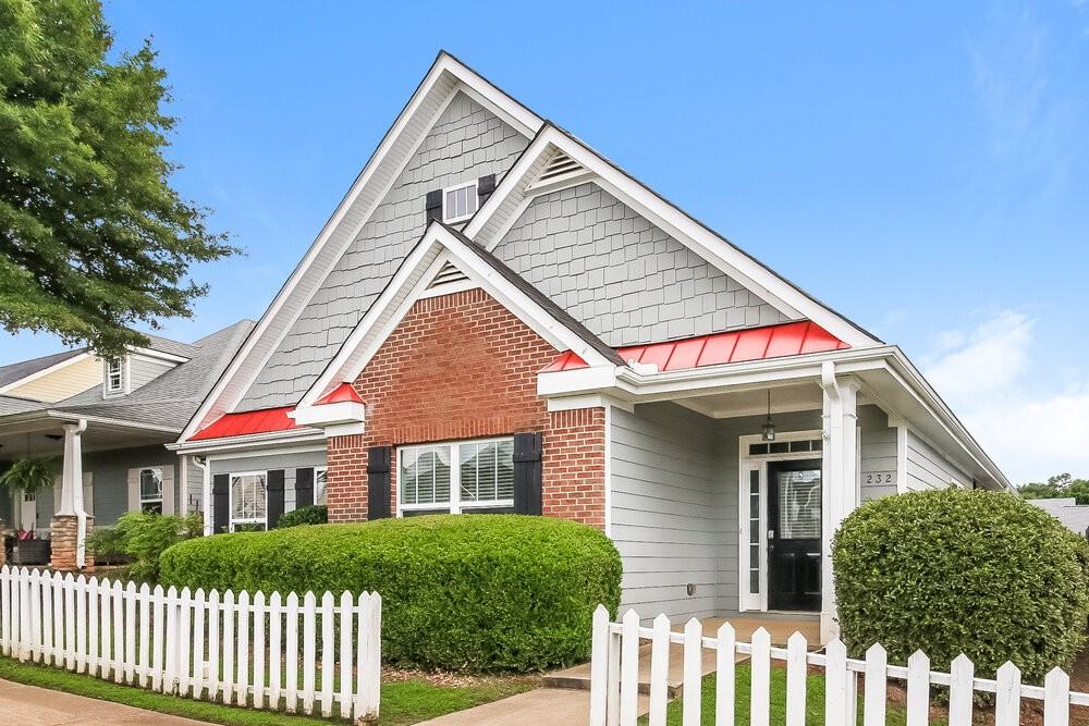 232 Rogue Rd - Photo 3 of 16